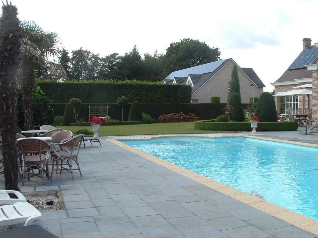B&B Bij Lieve En Jos 하셀트 외부 사진